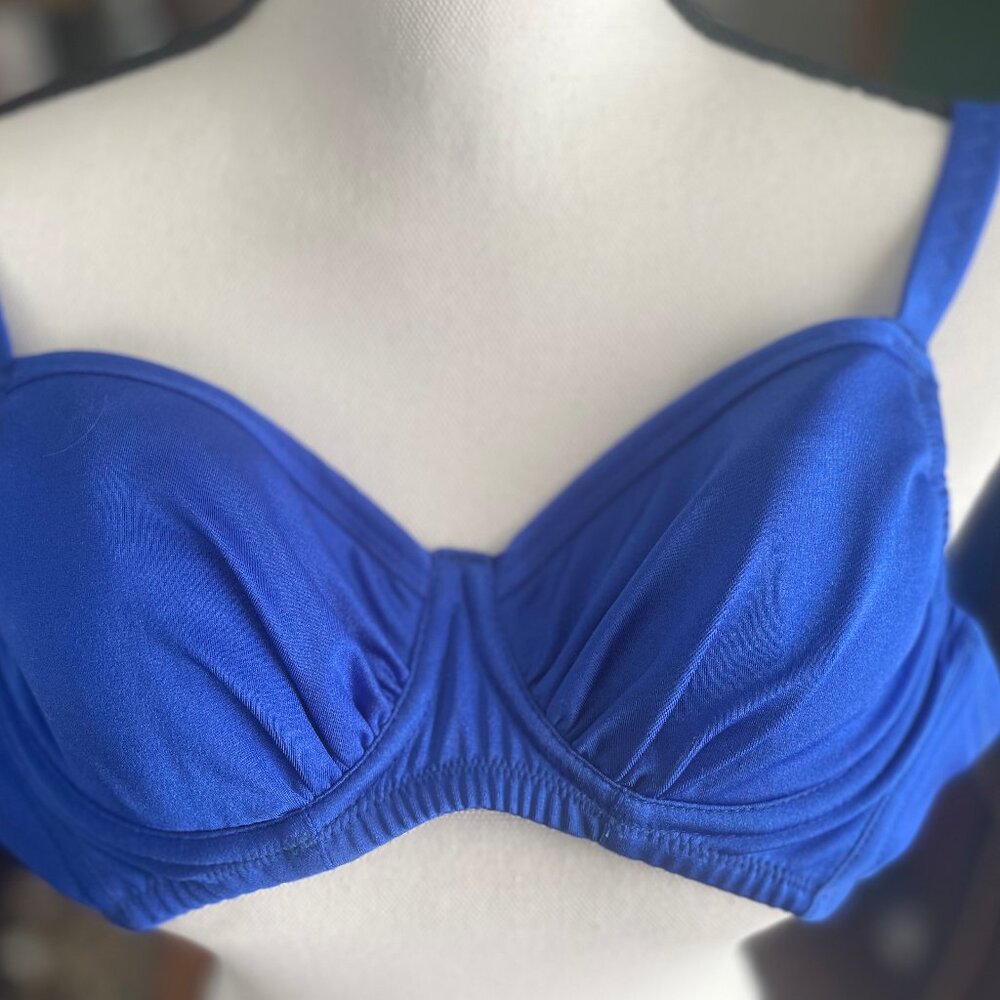 NWOT 28F Comexim Treasure Sapphire Blue Polish Bikini Top
